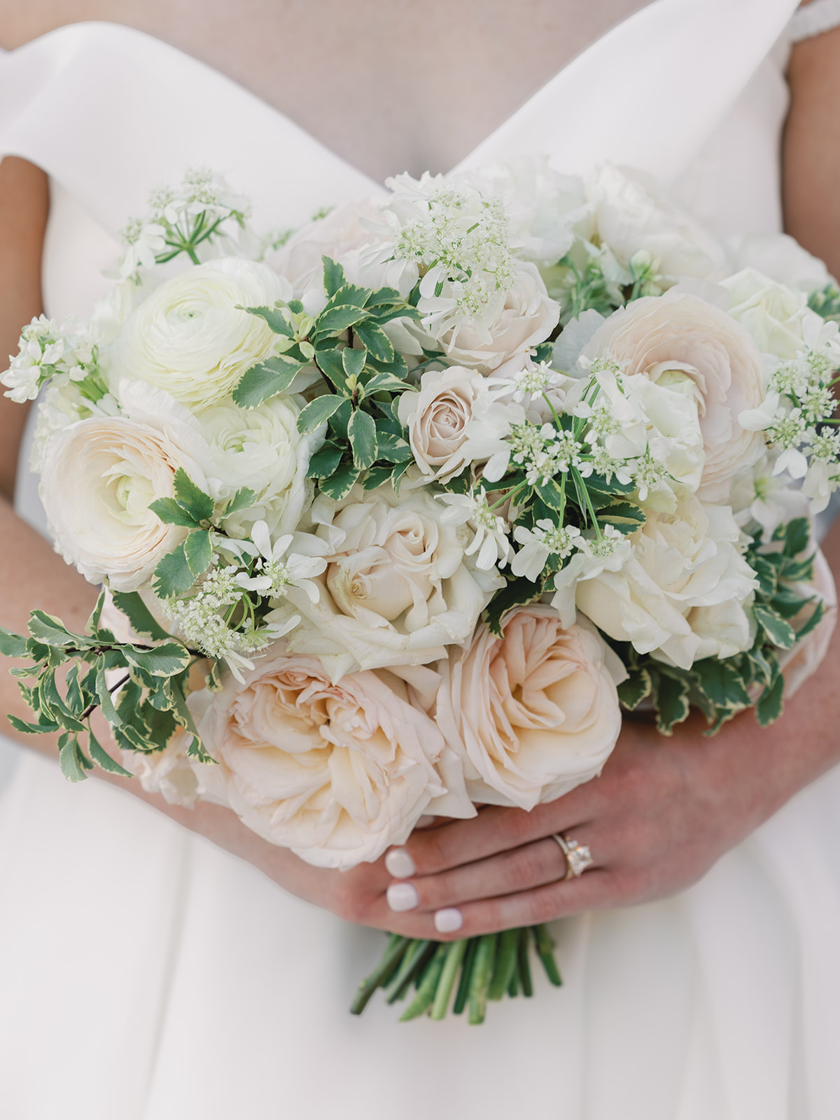 White blush bouquet Lindsay, Texas Catholic wedding