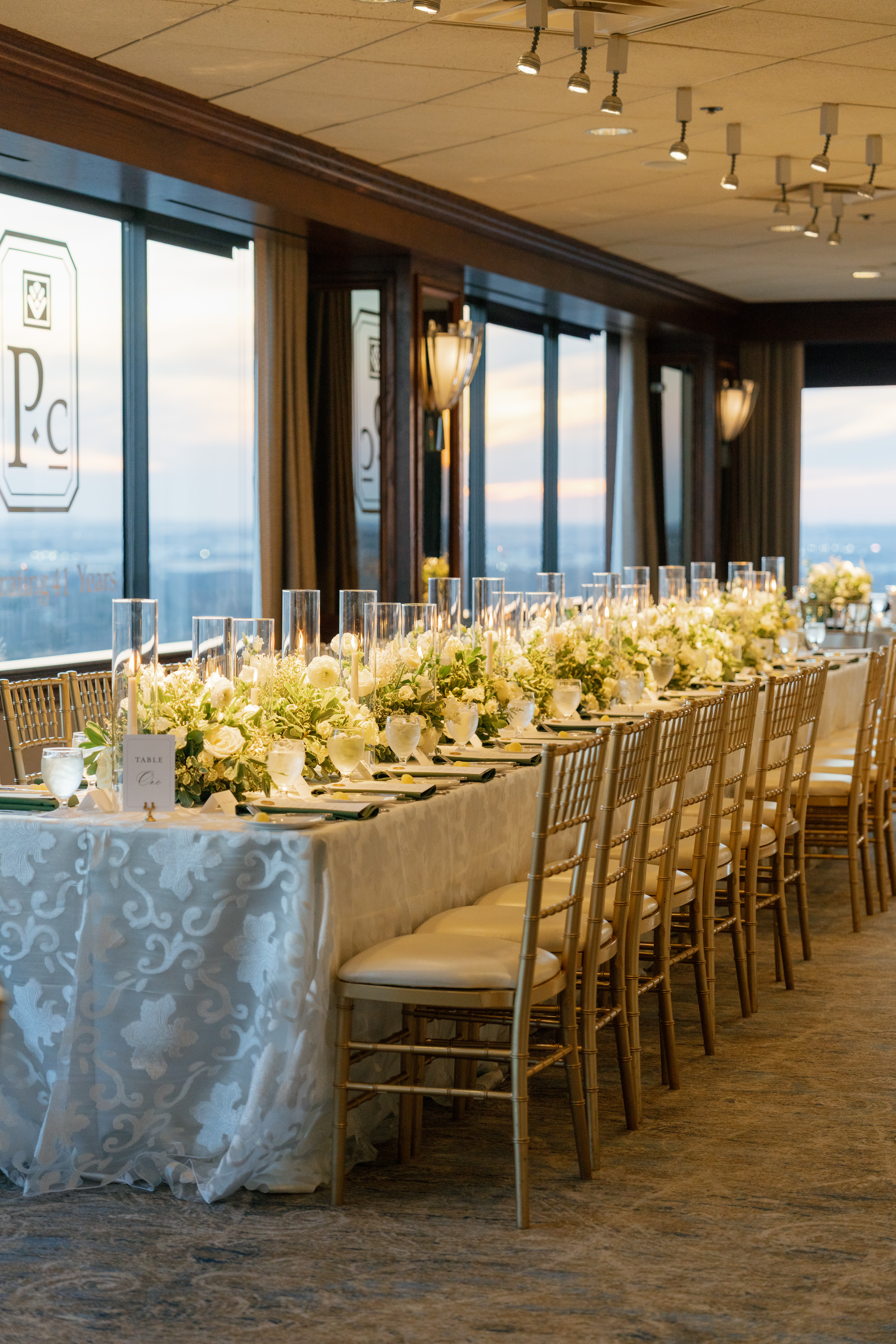 Park City Club white floral runner and candles